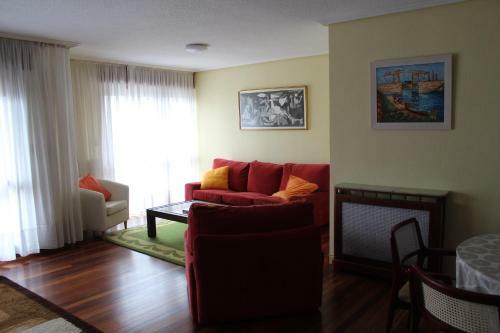 Apartamento A 10 Mn de Playas, Avenida Principal de Santander