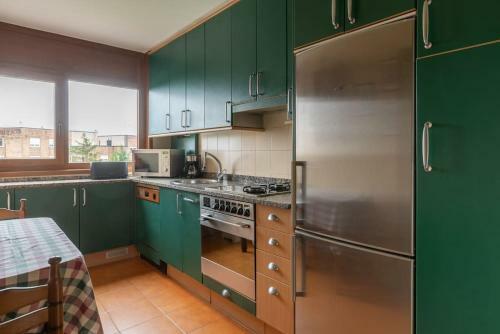 Apartamento Playa Del Sardinero Con Parking