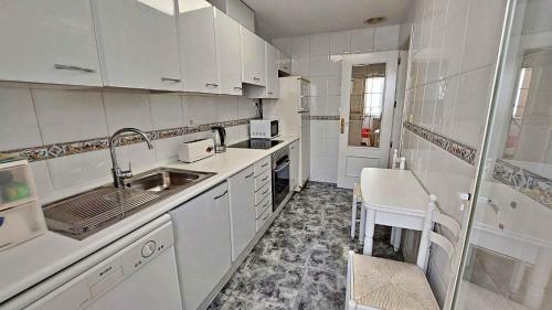 Apartamento 084 - Isabel La Cat�lica - Comfortholidays