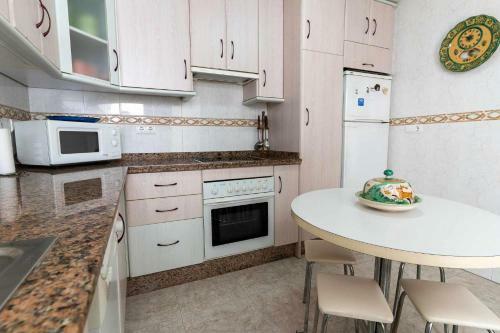 Apartamento Rentafive Nuevo 120m2 Ascensor 2min Playa