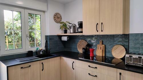 Rosa de Ciudad. Chalet C�ntrico Con Mucha Intimidad