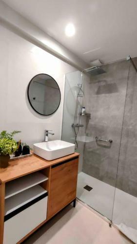 Rosa de Ciudad. Chalet C�ntrico Con Mucha Intimidad