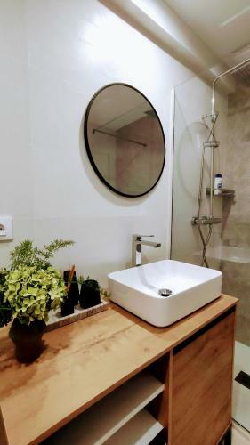 Rosa de Ciudad. Chalet C�ntrico Con Mucha Intimidad