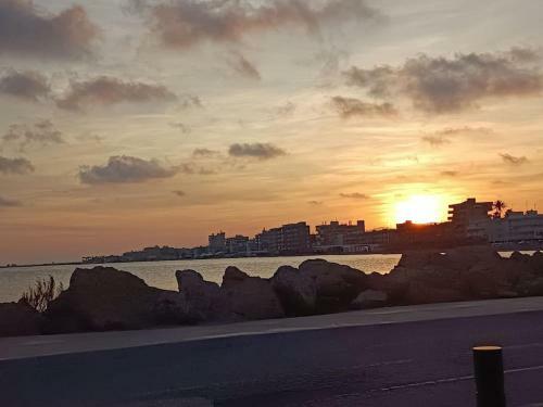Apartamento Al Lado de Barcos Y Gran Playa.
