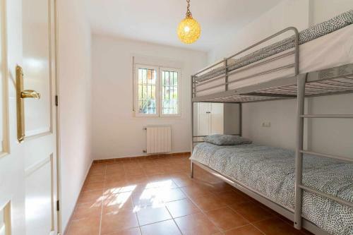 Rentafive Urb Piscina Chalet Terrazas 23143