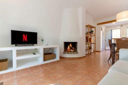 Rentafive Urb Piscina Chalet Terrazas 23143