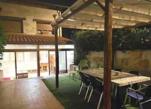 Casa-chalet Monta�esa En Santander Cerca de Playas