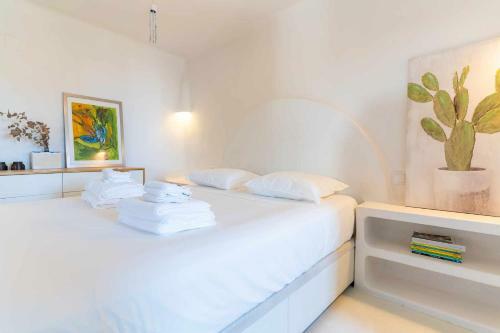 Rentafive Nuevo Villa Ibicenca Piscina