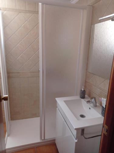 Apartamento Con Piscina Al Lado de Playa Lisa