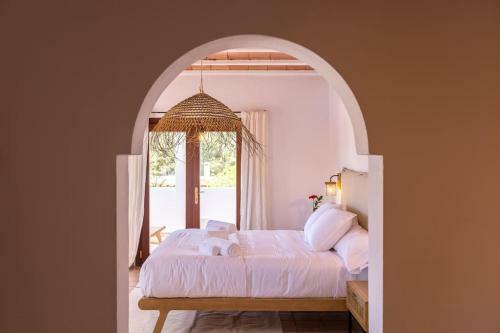 Villa Your Perfect Hideaway Only 5 Minutes From Ibiza