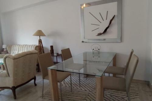 Stylish Apartement 2 Min To The Beach