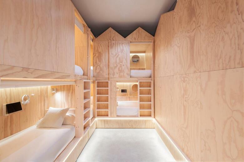 Colo Colo. The Smart Hostel San Sebastian