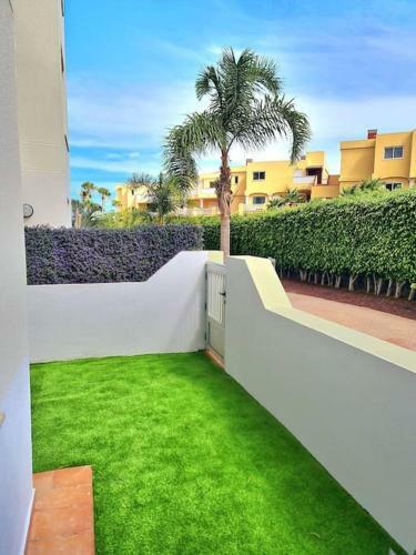 Apartamento Homely Apt In Modern Building With Pool
