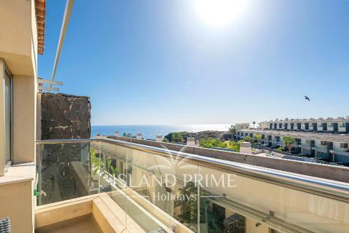 Modern Townhouse In Seaside Complex In Amarilla Golf