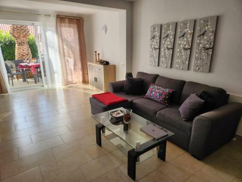 Golf & Ocean Breeze Apartment