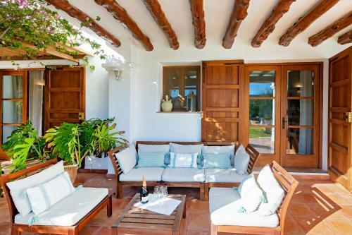 Villa In San Jose Sleeps 10 - Sa Vinya