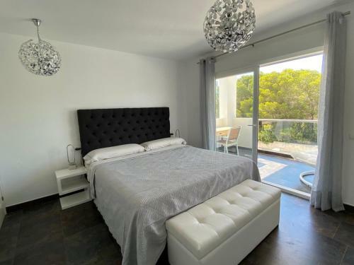 5 Bedroom Villa In Cala Vadella