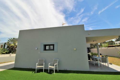 Casa Moderna A 300 Metros de La Playa.