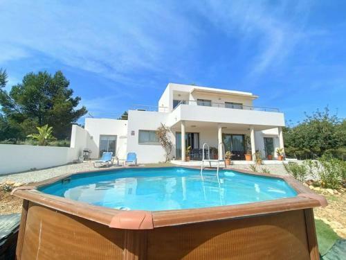 Modern Villa In Cala Jondal Porroig