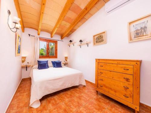 Casa Sencelles, 3 Dormitorios, 6 Personas - Es-266-7