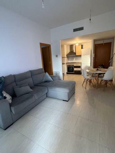 Apartamento Con Piscina ,parking Y Aire Acondicionado