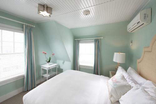 Hotel The Tides Beach Club