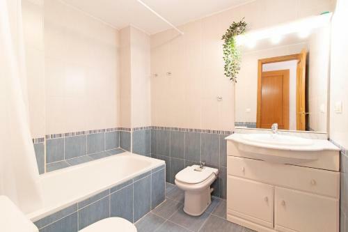 Global Properties, Apartamento de 3 Dormitorios En Sagunto