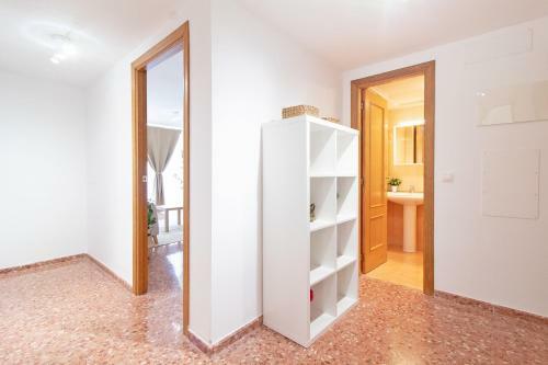 Global Properties, Apartamento de 3 Dormitorios En Sagunto