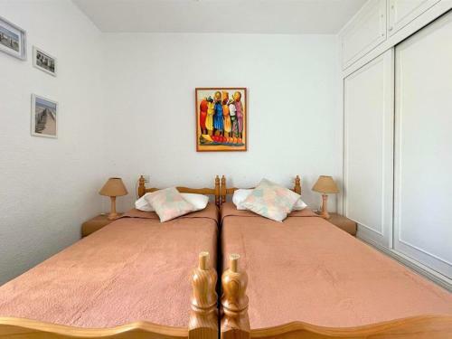 Inviting Holiday Home In Roquetas de Mar With Terrace