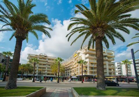 Apartamento Salou .novelty1...primera Linia de Mar ...