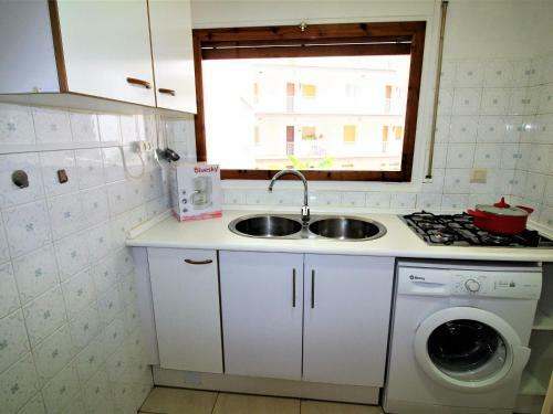 Apartamento Roses, 2 Dormitorios, 6 Personas - Es-258-67