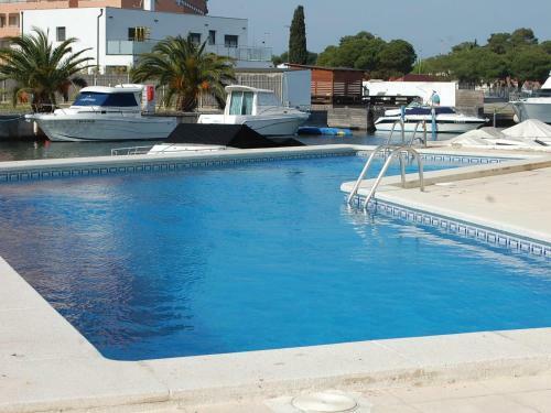 Apartamento Roses, 2 Dormitorios, 4 Personas - Es-258-86