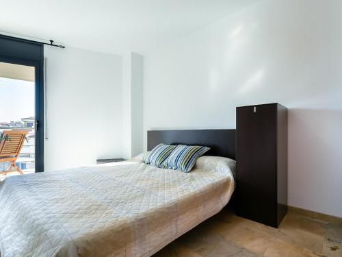 Apartamento Roses, 2 Dormitorios, 4 Personas - Es-228-103