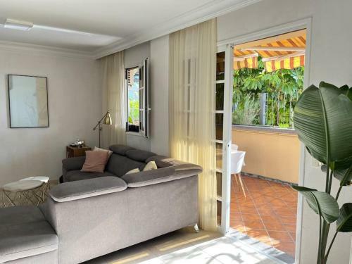 Preciosa Casa Con Jard�n Privado
