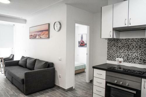 Bello Apartamento En Playa Marti�nez