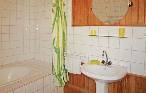 Holiday Home Langueux Rue de Faligot