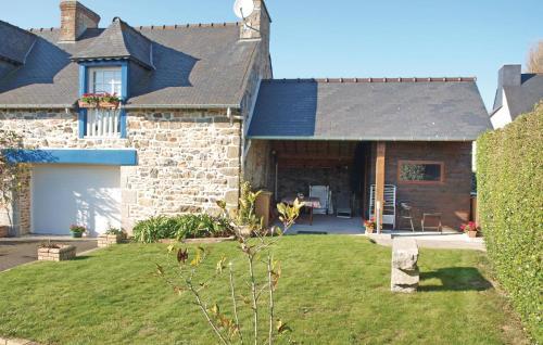 Holiday Home Langueux Rue de Faligot
