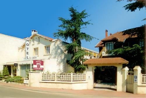 Hotel H�tel Le Lyon Bron