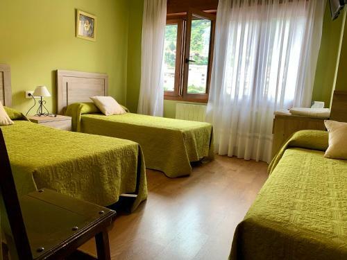 Hostal La Serna