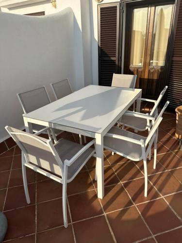 Apartamento Sch�nes Reihenhaus Mit Pool