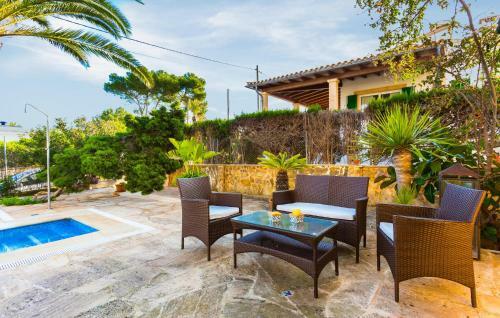 Nice Home In Portocolom With Outdoor Swimming Pool