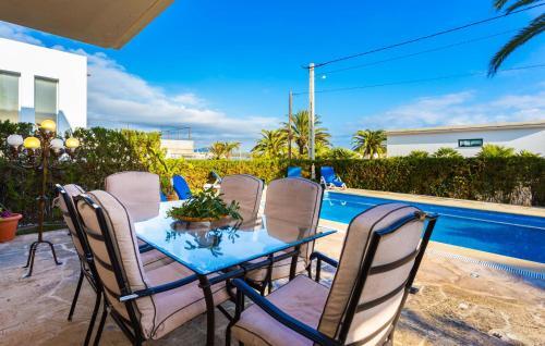 Nice Home In Portocolom With Outdoor Swimming Pool