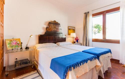 Nice Home In Portocolom With Outdoor Swimming Pool