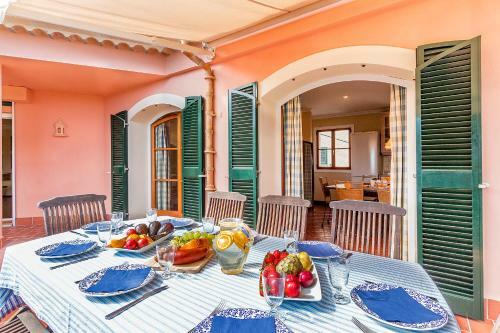 Townhouse With Pool And Mountain Views, Just 5 Min