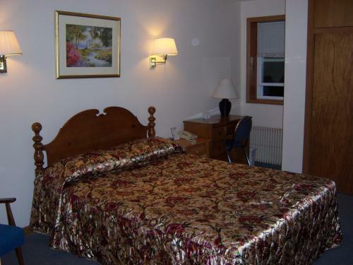 Travelers Inn Motel