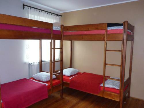 Albergue Folks Village Plowce House