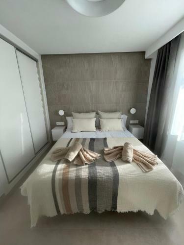 Apartamento �tico de Lujo Izaro II Totalmente Nuevo