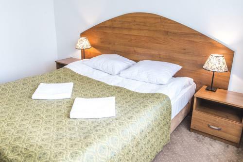 Hostal Scsk Brze?no