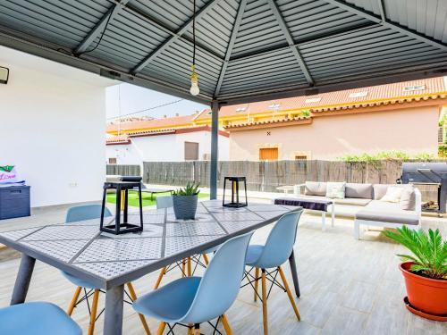 Apartment Puerta Del Mediterr�neo By Interhome