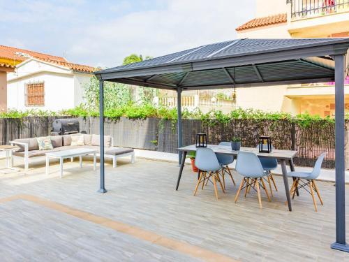 Apartment Puerta Del Mediterr�neo By Interhome
